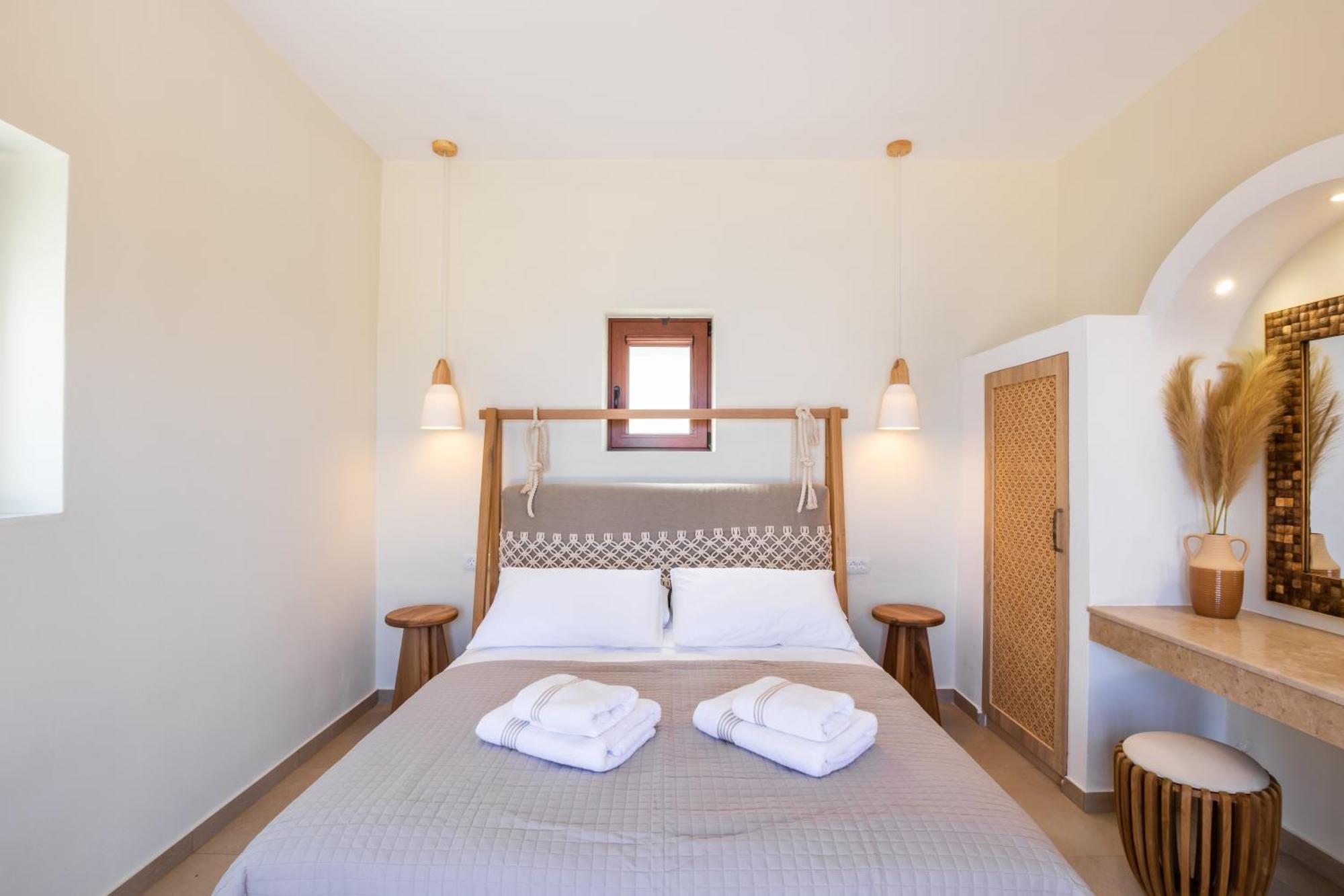 Mertelia Luxury Villas Кира Панагя Экстерьер фото