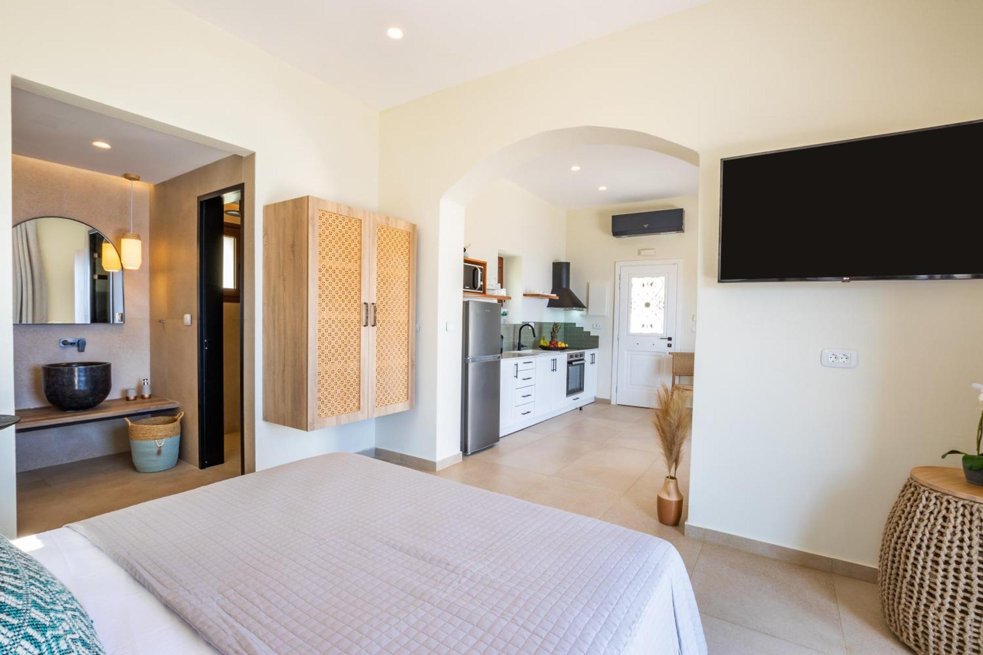 Mertelia Luxury Villas Кира Панагя Экстерьер фото