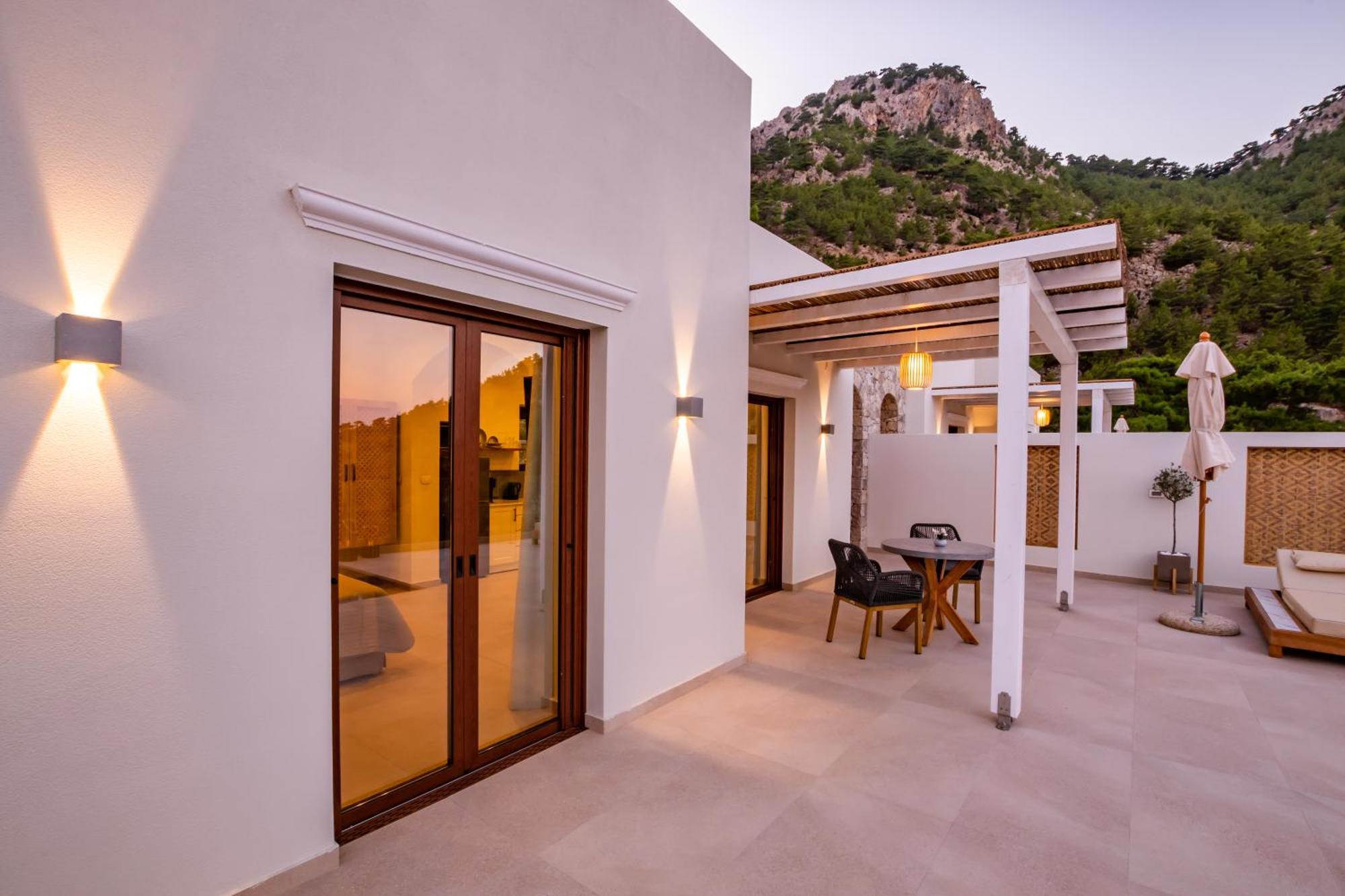 Mertelia Luxury Villas Кира Панагя Экстерьер фото
